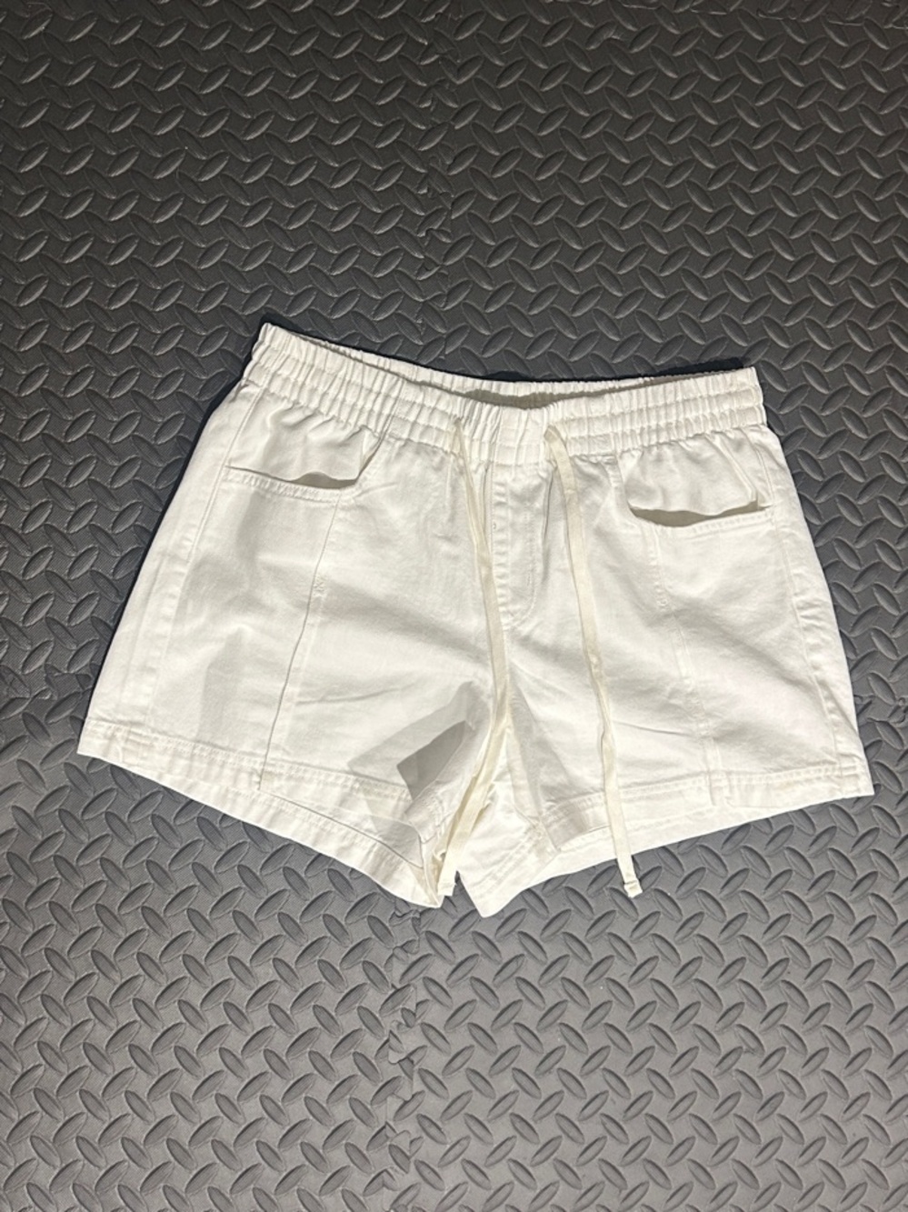 Universal Thread White Elastic Waist Drawstring Shorts